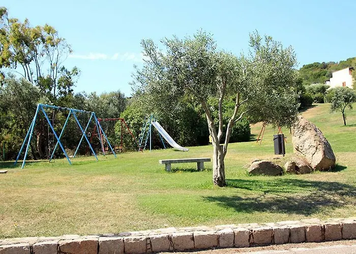 La Mitica 99 Del Portolaconia Lägenhetshotell Cannigione