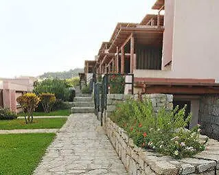 Aparthotel La Mitica 99 Del Portolaconia